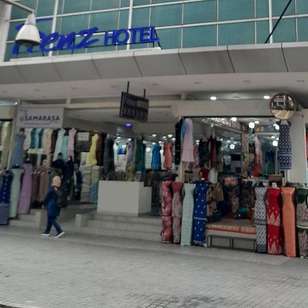 Frenz Hotel Куала-Лумпур Экстерьер фото